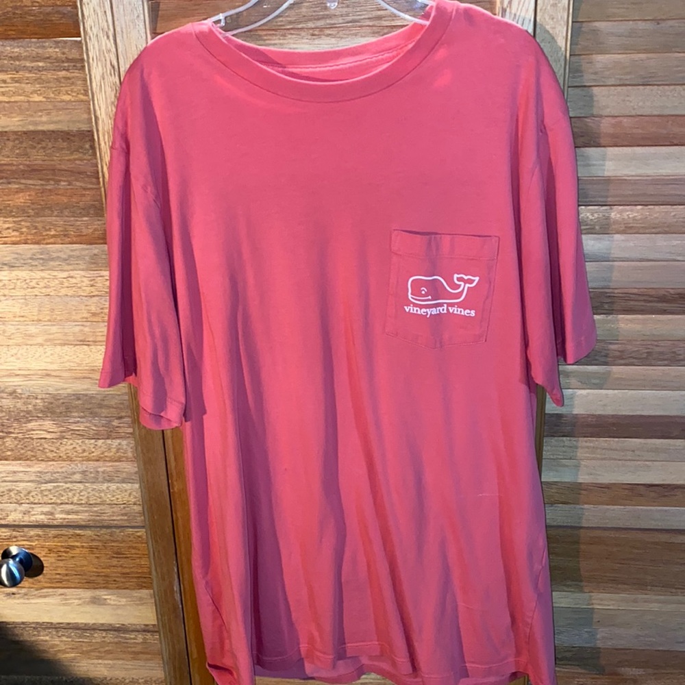 Men’s Vineyard Vines Shirt - Size M